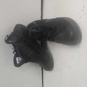 Nike Team Hustle size 5.5Y